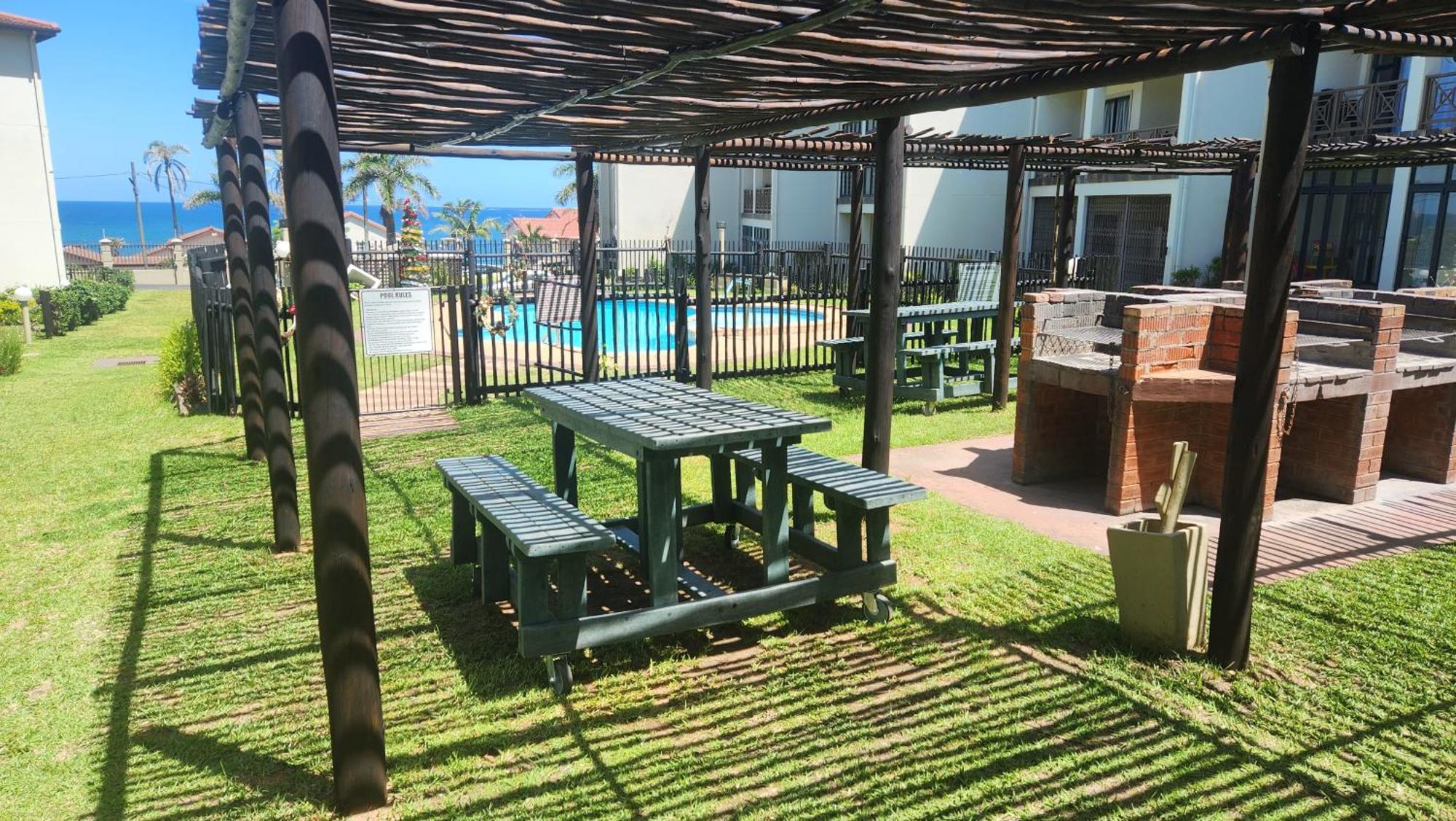Topanga 17 Uvongo Beach Exteriér fotografie